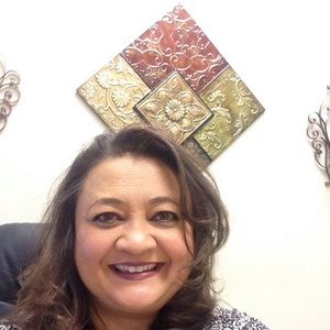 Meet your Posher, Lisa